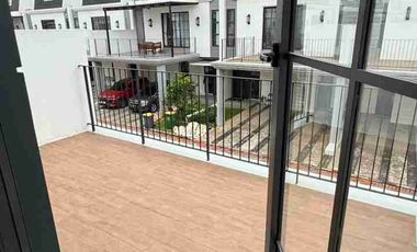 Sewa Mason De Wisteria Metland Cakung