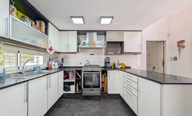 CASA | 7 AMBIENTES | TERRENO 4500 M² | PISCINA | COCHERA | FUNES