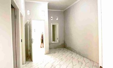 Rumah Cantik Perum Merah Delima