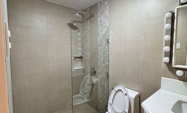 For Rent: 3BR Penthouse Loft Unit at Oak Harbor Residences, Asiaworld City, Paranaque