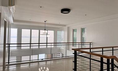 For Rent: 3BR Penthouse Loft Unit at Oak Harbor Residences, Asiaworld City, Paranaque