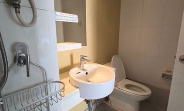 Cheap sale, The Room Sukhumvit 79, condo near BTS On Nut, size 1 bed, 1 bath, 39 sq m., 8th floor, Watthana , 2.80 m.