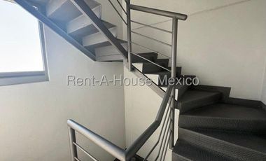 Departamento en Renta en Lomas Verdes,