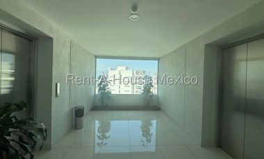 Departamento en Renta en Lomas Verdes,