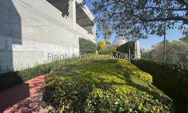 Departamento en Renta en Lomas Verdes,