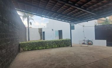 Casaen Venta Fracc Bosques del Prado Oriante (Cerca Cotsco)