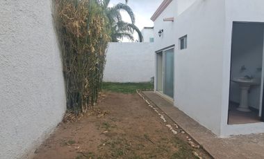 Casaen Venta Fracc Bosques del Prado Oriante (Cerca Cotsco)