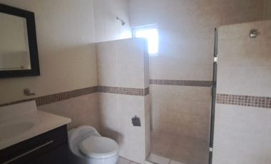 Casaen Venta Fracc Bosques del Prado Oriante (Cerca Cotsco)