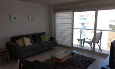 SE RENTA Departamento amueblado en Nuvole 2