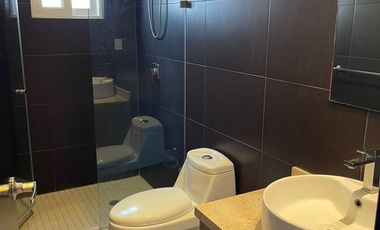 SE RENTA Departamento amueblado en Nuvole 2