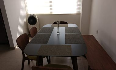SE RENTA Departamento amueblado en Nuvole 2
