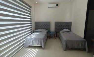 Quinta en Venta en Portal del Norte, equipada, de 3 recámaras.