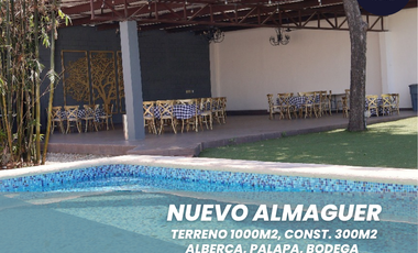 Quinta en Venta en colonia Nuevo Almaguer, con 10 cajones de estacionamiento.