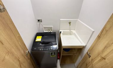 Amoblado HERMOSO estudio tipo loft Laureles Estadio