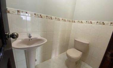 Departamento en Álamos cerca a la Alborada