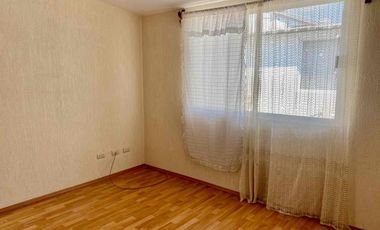 LINDA CASA EN RENTA, EN PRIVADA, EN FRACC. SAN VALENTIN, EN ZINACANTEPEC