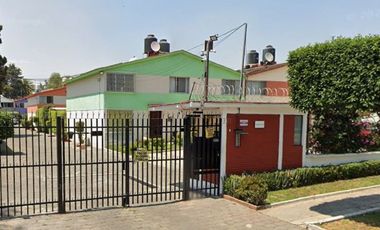 COHC (EMB) CASA EN VENTA DE CONTADO EN LOMAS ESTRELLA CDMEX