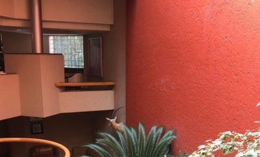 CASA ADJUDICADA EN VENTA EN  JARDINES DEL PEDREGAL, CDMX.