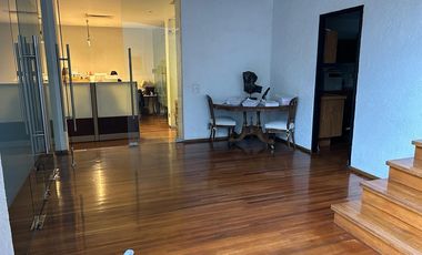 VENTA DE EDIFICIO DE OFICINAS EN 3 NIVELES EN LA ANZURES A UN COSTADO DEL HOTEL CAMINO REAL.