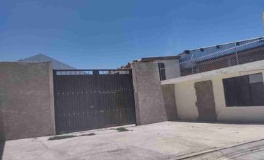 Renta de Bodega  a 3 calles boulevard Atlixco