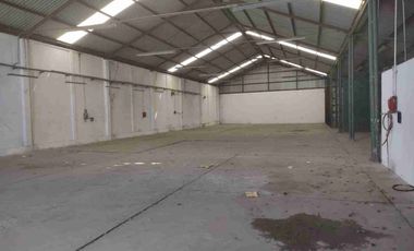 Renta de Bodega  a 3 calles boulevard Atlixco