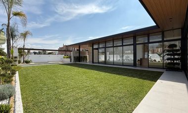 CASA EN VENTA EN FRACCIONAMIENTO LOMAS DE COCOYOC MORELOS