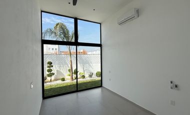 CASA EN VENTA EN FRACCIONAMIENTO LOMAS DE COCOYOC MORELOS