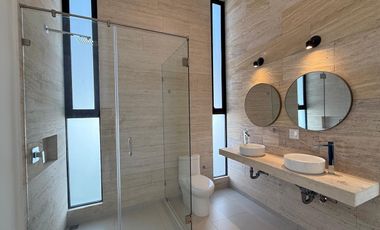 CASA EN VENTA EN FRACCIONAMIENTO LOMAS DE COCOYOC MORELOS