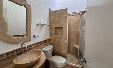 CASA EN VENTA EN FRACCIONAMIENTO LOMAS DE COCOYOC, MORELOS