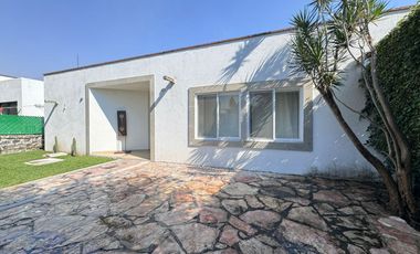 CASA EN VENTA EN FRACCIONAMIENTO LOMAS DE COCOYOC, MORELOS