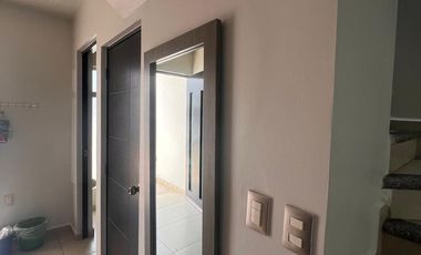 Casa en Renta al sur!!Loreto Residencial