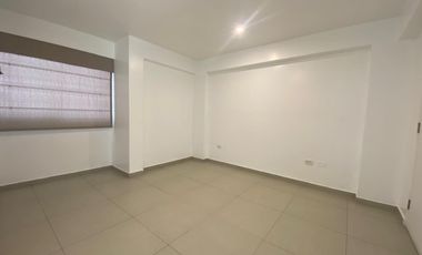 🏡 DEPARTAMENTO EN VENTA – SURCO | PRIMER PISO (AÑO 2020) 🌿