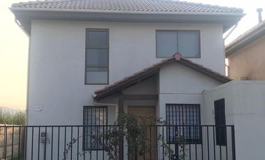 CASA EN ARRIENDO - EL REMANSO - MACHALI