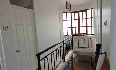 Vendo Hermosa y Agradable Casa 435 mts², 6Dormitorios 6Baños 3Estacionamientos