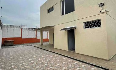 Arriendo casa Independiente sector La y de Puembo