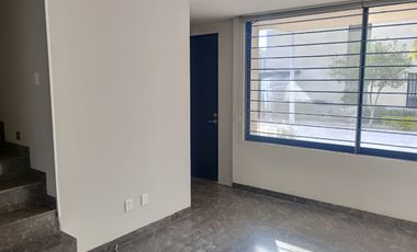 Casa en venta en ZOI Sur | Tlajomulco de Zúñiga a minutos de Galerías Santa Anita