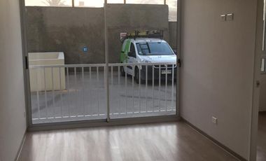 Departamento 2D 1B con balcón francés en La Cisterna