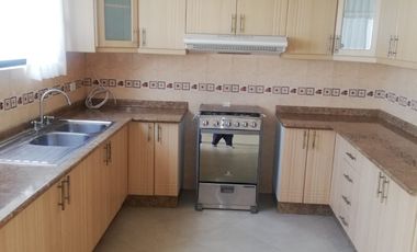 Se Vende casa, 4 habitaciones sector La Armenia.  Valle de los Chillos, Ecuador