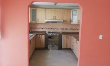 Se Vende casa, 4 habitaciones sector La Armenia.  Valle de los Chillos, Ecuador