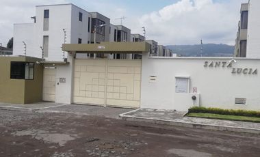 Se Vende casa, 4 habitaciones sector La Armenia.  Valle de los Chillos, Ecuador