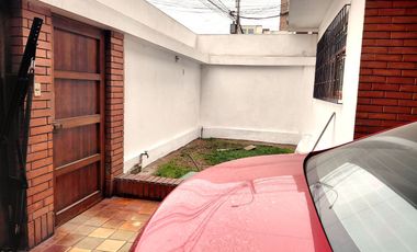 Casa en urbanización Elio, Cercado