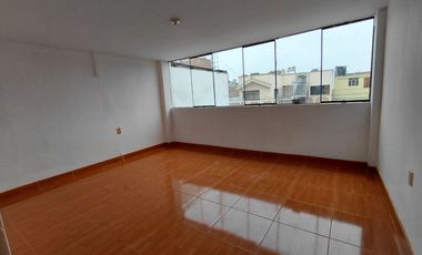 Casa en urbanización Elio, Cercado