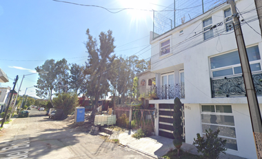 OPORTUNIDAD EN PLAZAS AMALUCAN: Casa en Plazuela Privada. ¡Junto al Cerro de Amalucan!