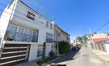 OPORTUNIDAD EN PLAZAS AMALUCAN: Casa en Plazuela Privada. ¡Junto al Cerro de Amalucan!