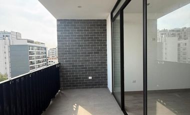 Departamento de Estreno con salida a parque privado Naciones Unidas