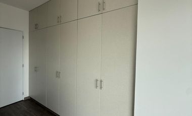 Departamento de Estreno con salida a parque privado Naciones Unidas