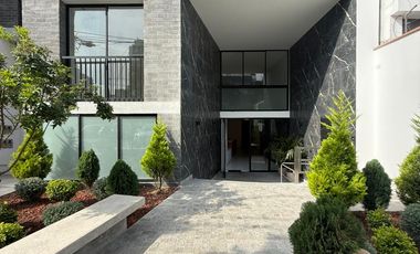 Departamento de Estreno con salida a parque privado Naciones Unidas