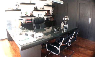 Jardines en la Montaña residencia moderna en renta