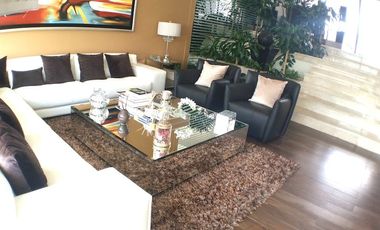 Jardines en la Montaña residencia moderna en renta