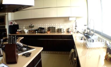 Jardines en la Montaña residencia moderna en renta